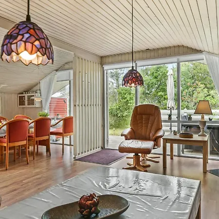 Holiday home 3 Bedroom Stunning In Aalbaek